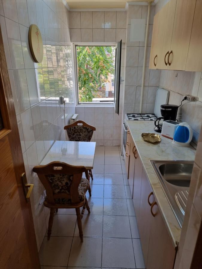 شقة Charming And Intimate Getaway In Bucharest - Near Unirii Square المظهر الخارجي الصورة