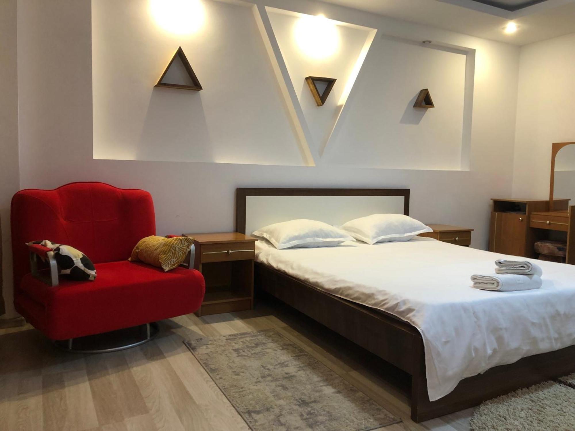 شقة Charming And Intimate Getaway In Bucharest - Near Unirii Square المظهر الخارجي الصورة